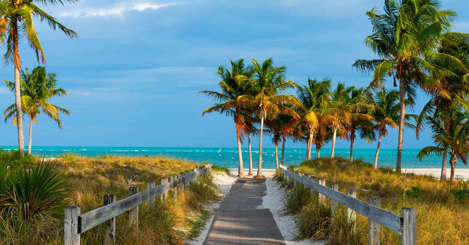 Exploring the Scenic Hidden Gems of Miami South Beach